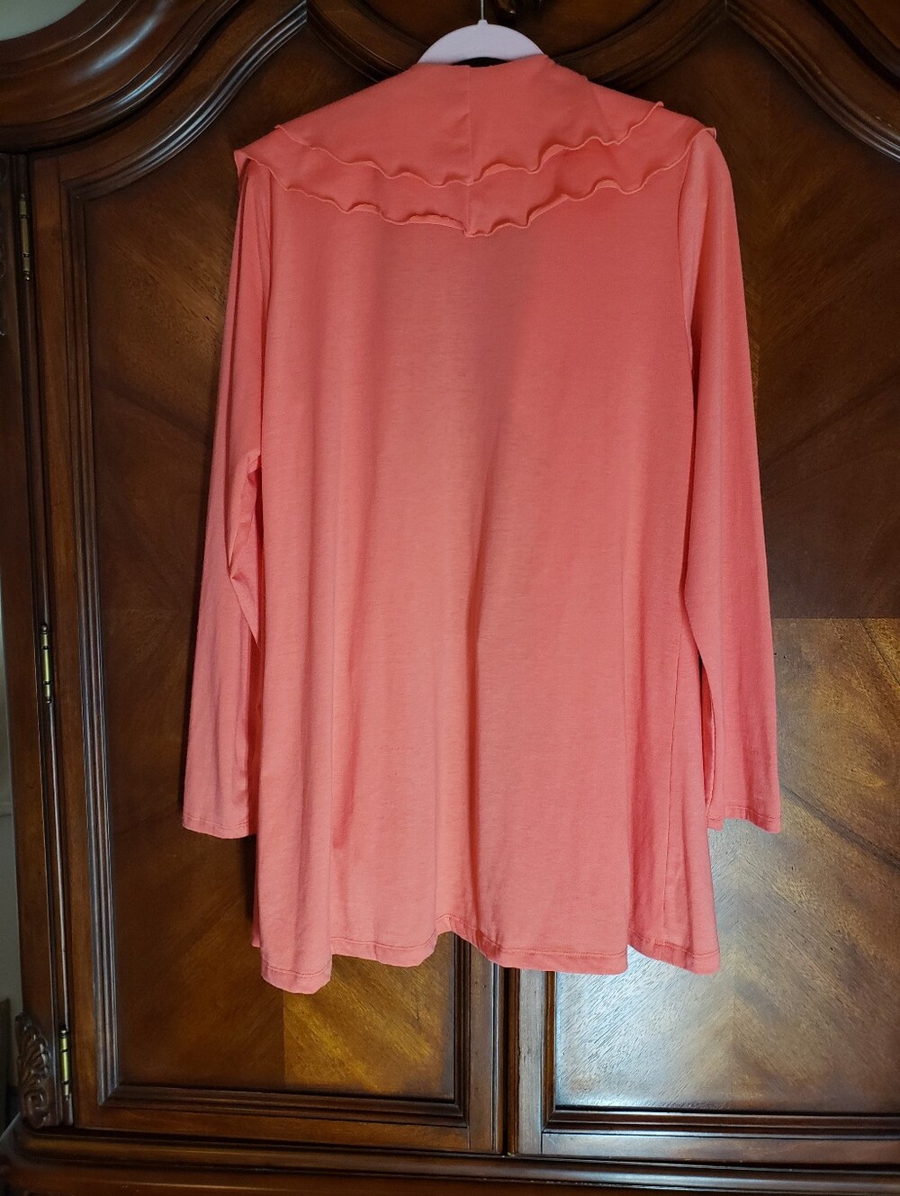 Coral Ruffle Open-Front Women's Sweater - Picture 4 of 7